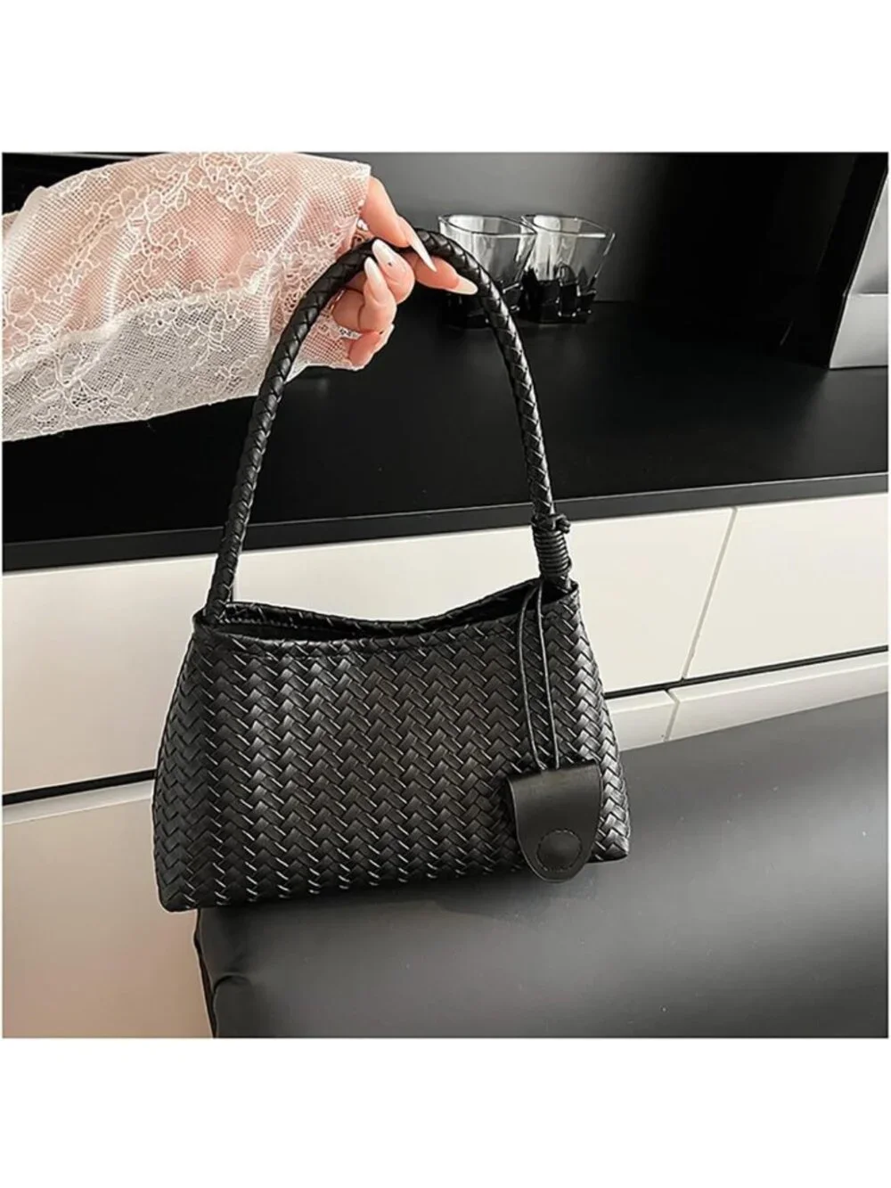 Trendy Woven Hobo Bag for Women | Faux Leather Shoulder Tote | Slouchy Purse for